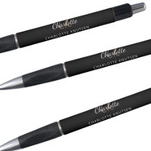 Guión en blanco negro para el nombre de monograma