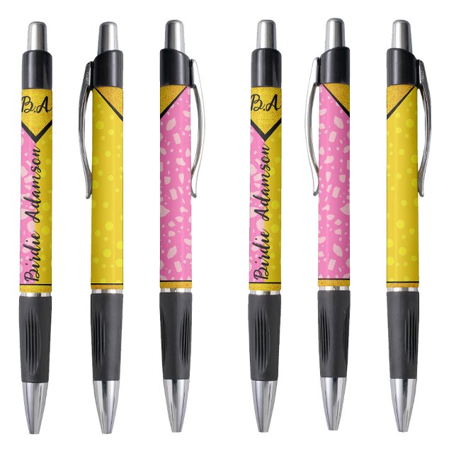 Bolígrafo Monograma de nombre con letra cursiva rosa dorado  (Pink and black pens
Gold accent pens
Monogrammed script name pens
Luxury writing tools
Sophisticated)