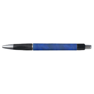 Bolígrafo Una pluma con un diseño de remolino azul