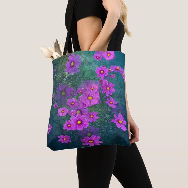 Bolsa con flores silvestres Cosmos por todas parte (Detalle)
