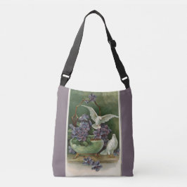 Bolsa cruzada de flores moradas y palomas