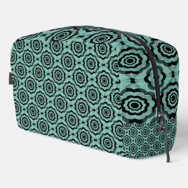 Bolsa de aseo con patrón continuo de flores negras (Esquina derecha)