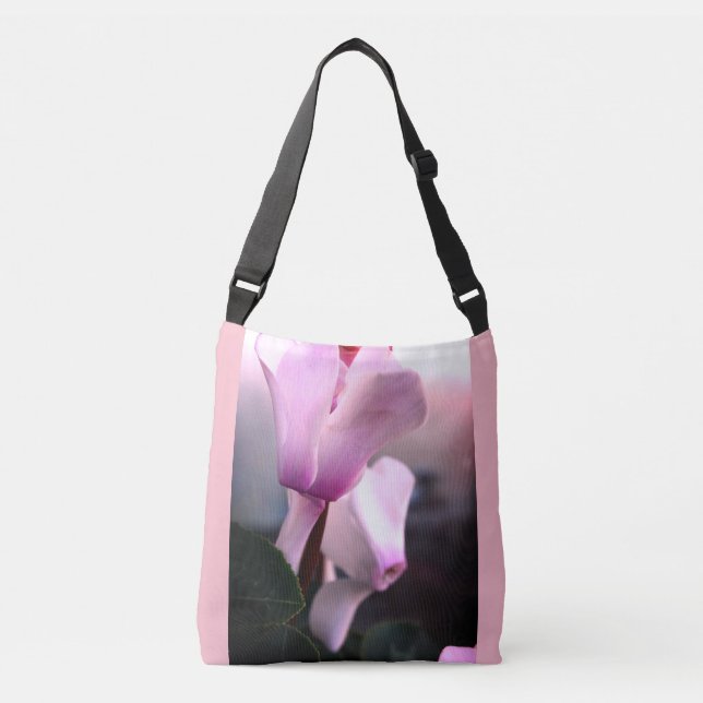 Bolsa de cuerpo cruzado de flores rosadas todo sob (Anverso)