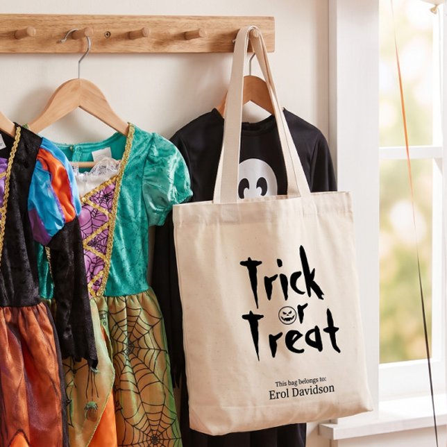 Bolsa de dulces personalizada de Halloween 'Treak  (Subido por el creador)