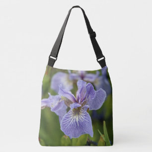 Bolsa de flores púrpura de Iris salvaje