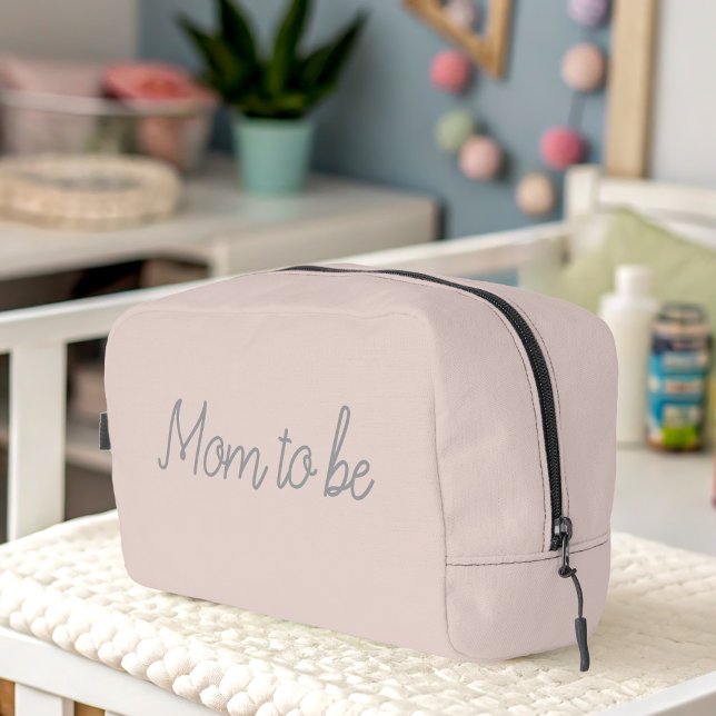 Bolsa de inodoros para mamá rosa (A soft pink Toiletry Bag for the Mum to Be. Just add your name)