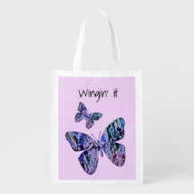 Lavendar mariposa Wingin