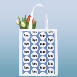 Bolsa De La Compra Patrón de logotipo marca comercial Azul promociona<br><div class="desc">Diseño sencillo de patrones de marca de logotipo para fomentar la lealtad de la marca y promover su pequeña empresa. Reemplace el logotipo por el suyo propio y cambie el color de fondo de la Herramienta de diseño a personalizar. Ideal para su personal y empleados, para su uso en su...</div>