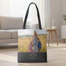 Bolsa de mano negra con guión establecido por mamá