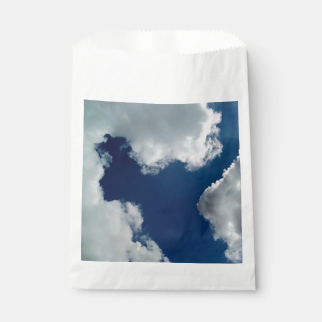 Bolsa De Papel A curve in the clouds (Anverso)