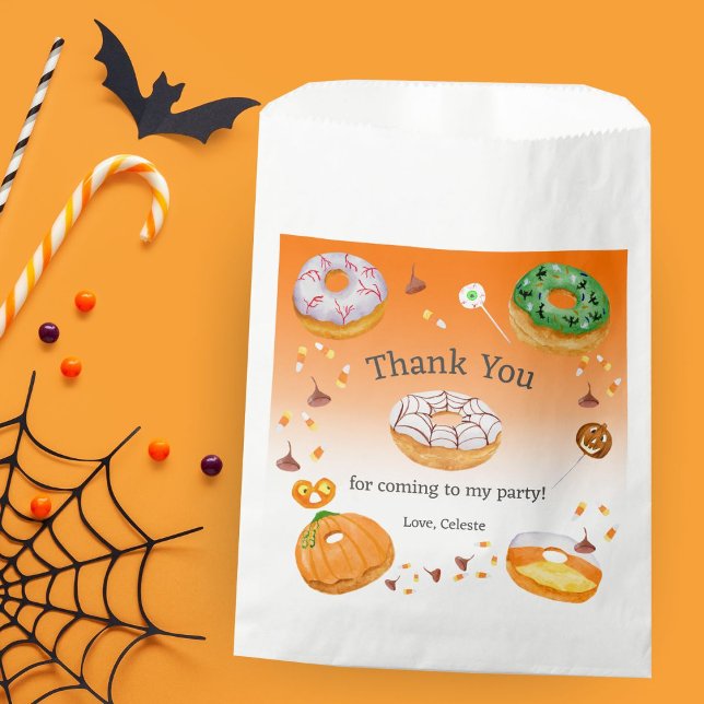 Bolsa De Papel Acuarela Donut-licioso Candy de Halloween Gracias (This Halloween favor bag is perfect for candy, stickers, pencils and more!!)