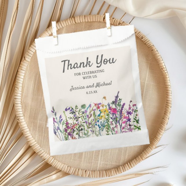 Bolsa De Papel Acuarela Flores Silvestres Crema Boda (Watercolor wildflower wedding custom favor bags)