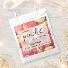 Acuarela Pequeño melocotón en camino a la ducha de