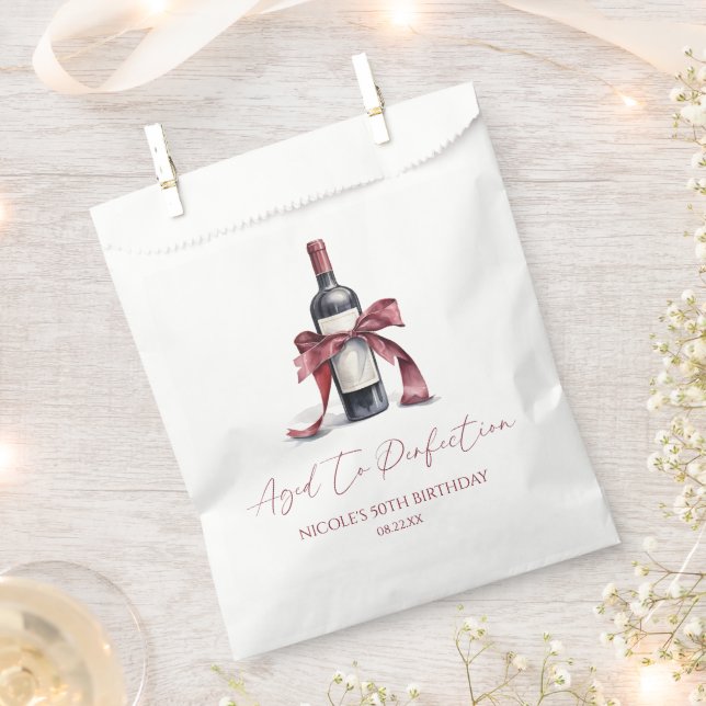 Bolsa De Papel Aged To Perfection Red Wine Bow Birthday Party (Cortado)