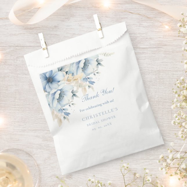 Bolsa De Papel Algo azul antes de la boda floral de despedida de  (Cortado)