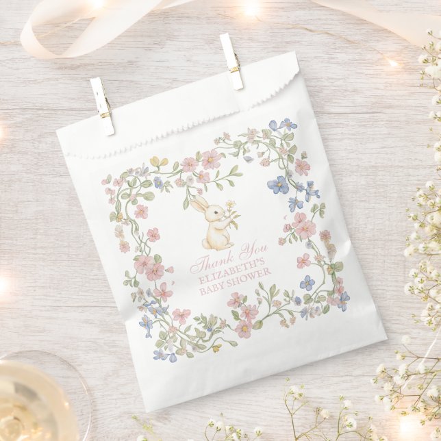 Bolsa De Papel Baby Shower de conejito floral rosado delgado (Cortado)
