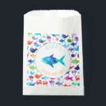 Bolsa De Papel Bajo el mar Arcoiris Fish Birthday Baby Shower<br><div class="desc">Pescado acuático bajo el arcoiris del partido de cumpleaños Baby Shower Bolsas de Favor Personalizadas. Coordinar con más acuarela arcoiris bajo el agua del fiesta marino. Ideal para cumpleaños o duchas para bebés. www.SamAnnDesigns.com</div>