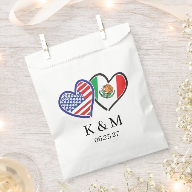 Bolsa De Papel Banderas de corazón mexicano americano (Cortado)