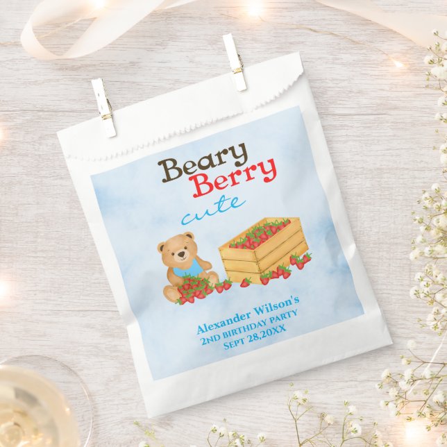 Bolsa De Papel Beary Berry Cute Cub Strawberry Boy fiesta de cump (Cortado)