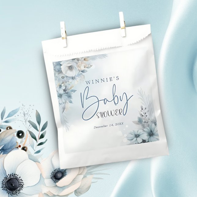 Bolsa De Papel Bebé de nieve en invierno hace frío fuera de Baby  (Subido por el creador)