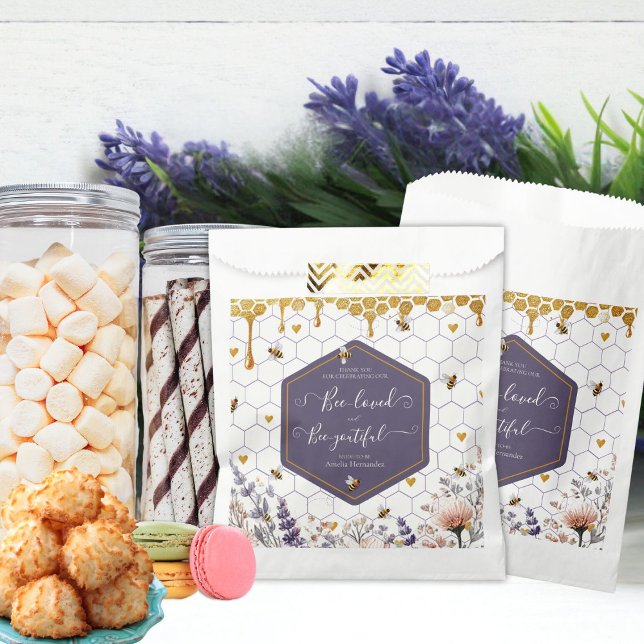Bolsa De Papel Bee-Loved y Bee-Youtiful Bridal Shower (Subido por el creador)