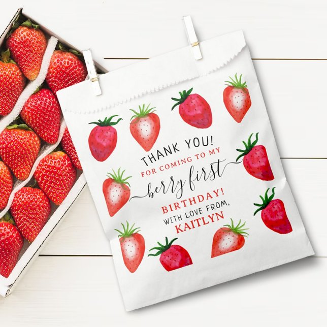 Bolsa De Papel Berry de fresa dulce primer cumpleaños (Subido por el creador)