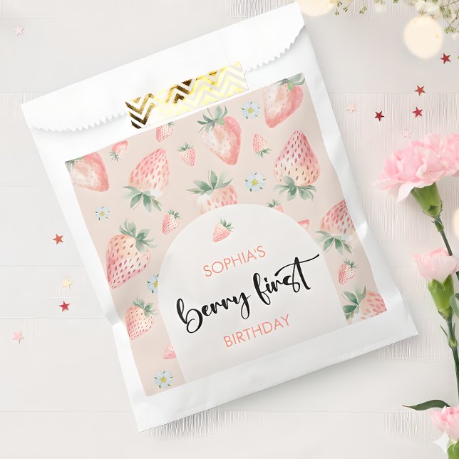 Bolsa De Papel Berry, primer cumpleaños de fresa (Subido por el creador)