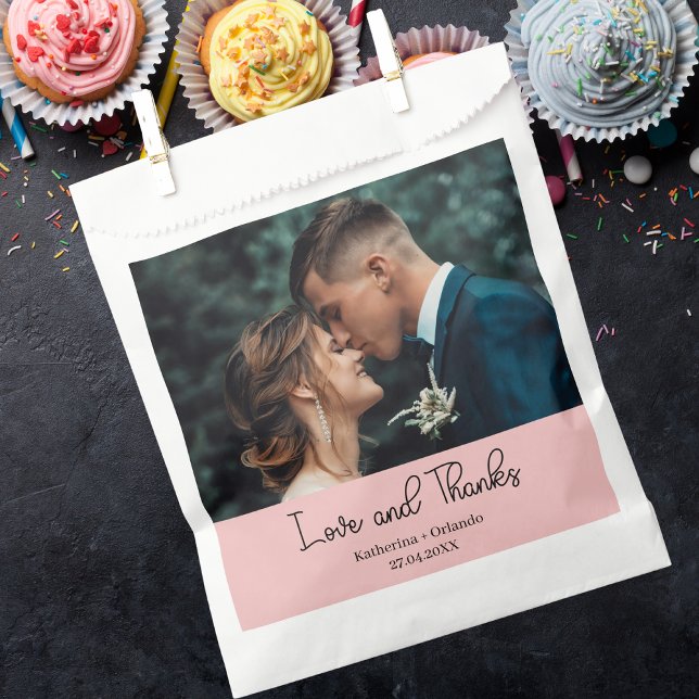 Bolsa De Papel Beso Rosa Elegante Boda Amor y Agradecimiento Foto (Subido por el creador)