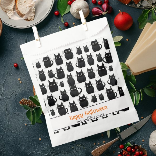Bolsa De Papel Black Cats Custom Name Happy Halloween (Subido por el creador)