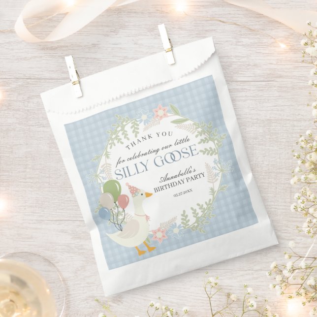 Bolsa De Papel Blue Silly Goose Floral Gingham Birthday Favor (Cortado)