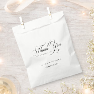 Bolsa De Papel Boda de caligrafía clásica en negro marfil