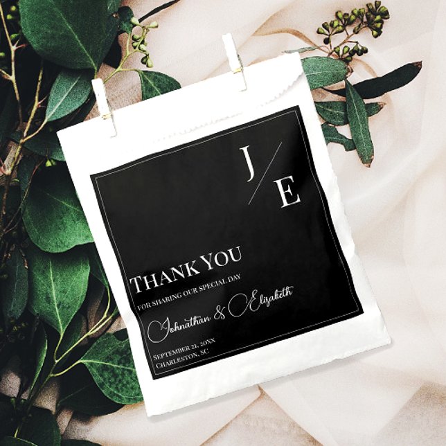 Bolsa De Papel Boda de monograma minimalista | Negro (Black Minimalist Monogram Wedding Favor Bags)