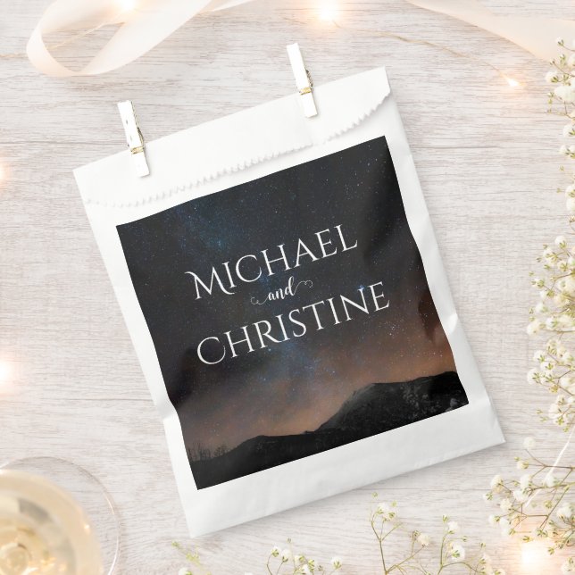 Bolsa De Papel Boda del cielo nocturno bajo las estrellas (Cortado)