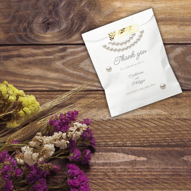 Bolsa De Papel Boda del collar de perlas plateadas (Subido por el creador)