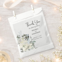 Boda floral marfil de color blanco