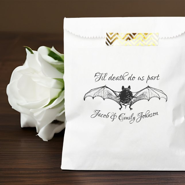 Bolsa De Papel Boda gótico Halloween Bat hasta la muerte nos hace (Gothic wedding favor bag with creepy bat)