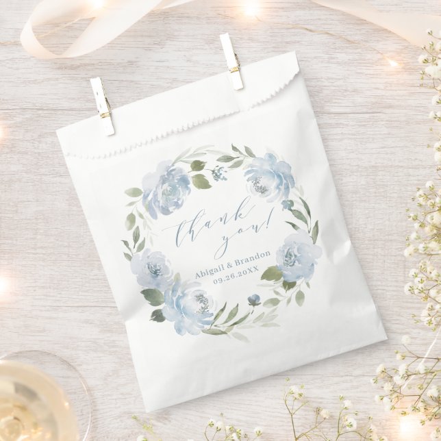 Bolsa De Papel Boda: Polvoriento azul romántico floral (Cortado)