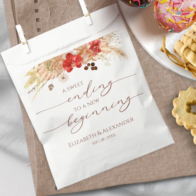 Bolsa De Papel Boho Floral | Boda de inicio de final dulce (Subido por el creador)