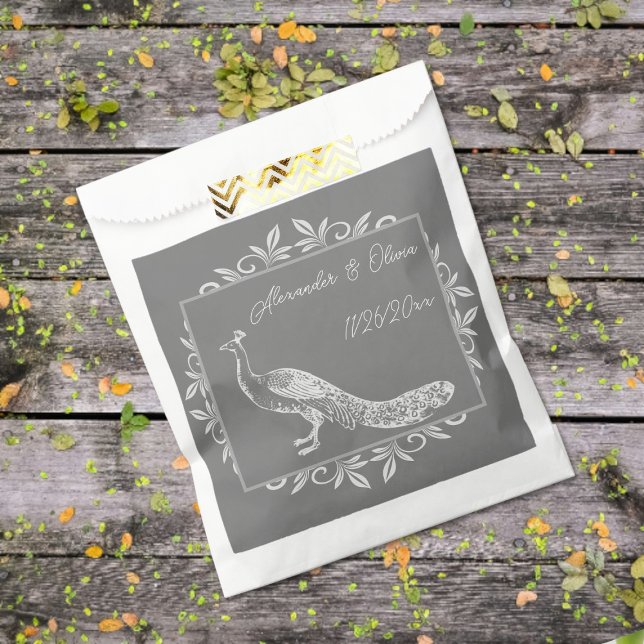 Bolsa De Papel Bolsa favorita de bodas con pavo real (Gray Peacock Flourish Wedding Favor Bags)