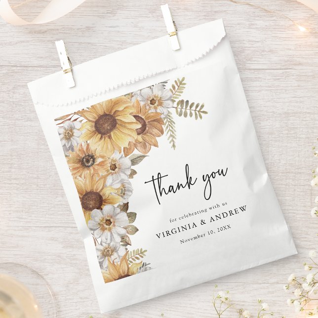 Bolsa De Papel Bolsas favoritas de boda de girasol (Fall Sunflower Greenery Wedding Favor Bags by Painted Paperie
)