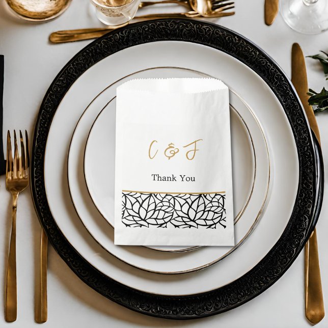 Bolsa De Papel Borde del patrón de follaje abstracto (Abstract Foliage Pattern Border Favor Bag)