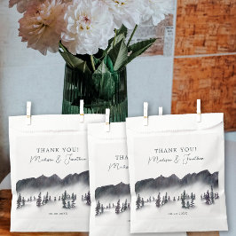 Bolsa De Papel Bosque de Árboles Montaña Blanco y Negro Gracias