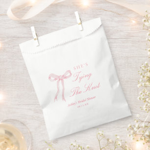 Bolsa De Papel Bow rosado está atando la ducha nupcial