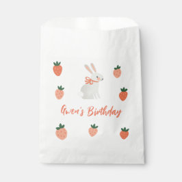 Bolsa De Papel Bunny and Strawberry Birthday Party
