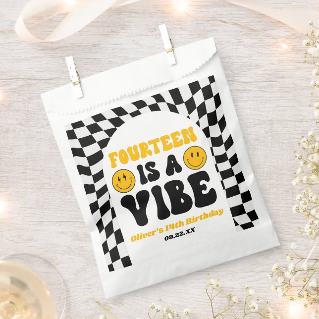 Bolsa De Papel Catorce Es Una Fiesta Retro De Cumpleaños 14 (Cortado)