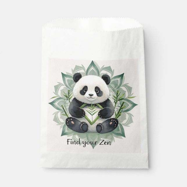 Bolsa De Papel Chubby panda sentado en la pose del loto Zen (Anverso)