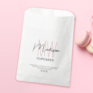 Bolsa de papel con logotipo de monograma personali