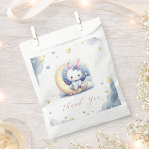 Bolsa De Papel conejo lindo sentado en la luna 