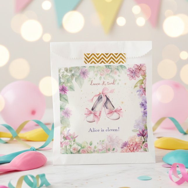 Bolsa De Papel cumpleaños de bailarina y bailarina giratoria (Subido por el creador)