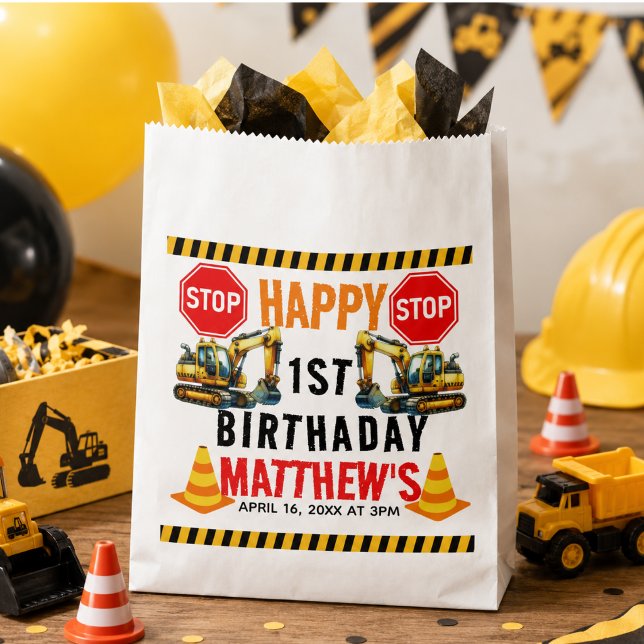 Bolsa De Papel Cumpleaños del camión de volteo de construcción 1e (Construction Dump Truck 1st Birthday Party Favor Bag)